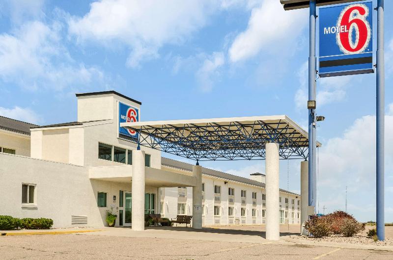 Motel 6 Big Springs, NE image