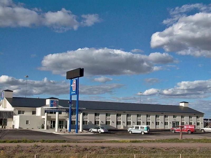 Motel 6 Big Springs, NE image