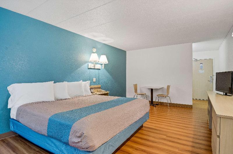 Motel 6 Big Springs, NE image 2