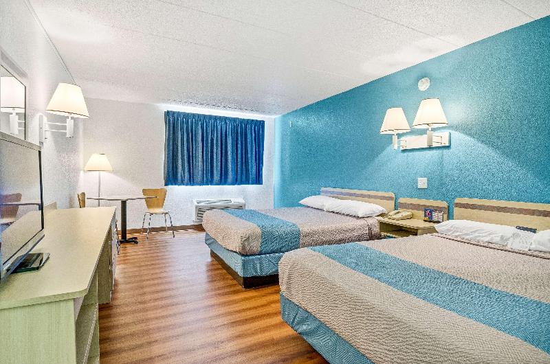Motel 6 Big Springs, NE image