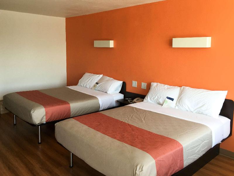 Motel 6 Connellys Springs, NC image