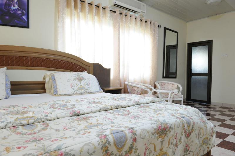 Mount Pleasant Inns & Apartment image