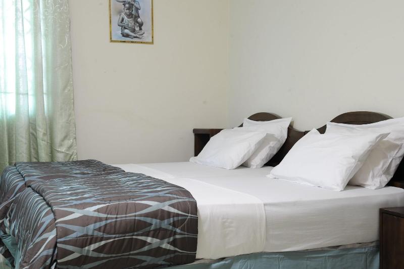 Mount Pleasant Inns & Apartment image