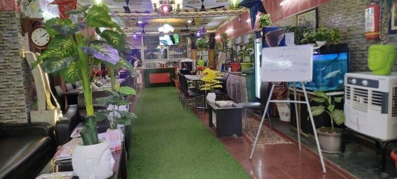 Hotel Anand Lok