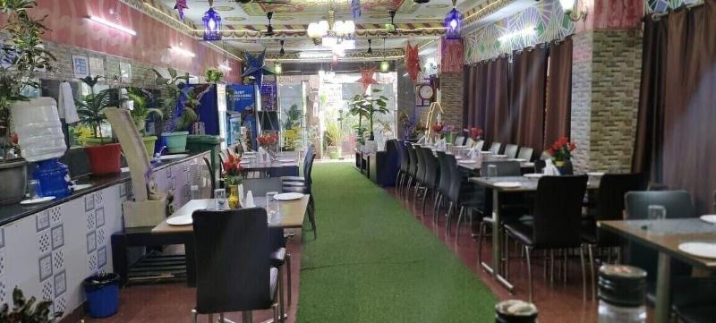 Hotel Anand Lok