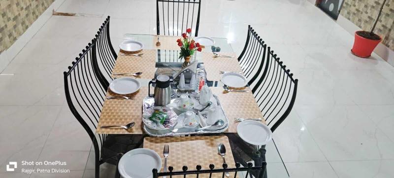 Hotel Anand Lok