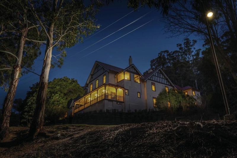 Yarrangobilly Caves House