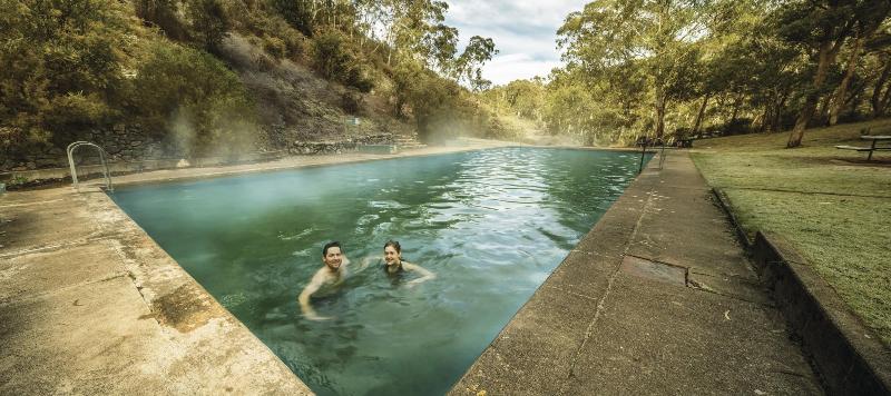 Yarrangobilly Caves House