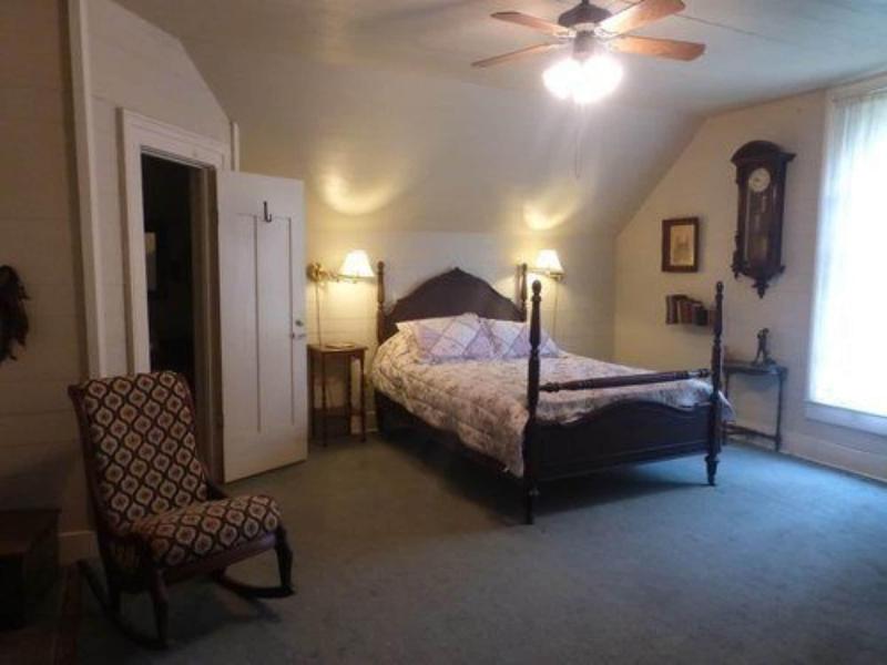 Mulberry Lavender Farm and B&B image