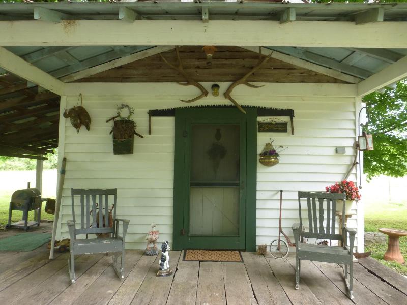 Mulberry Lavender Farm and B&B image