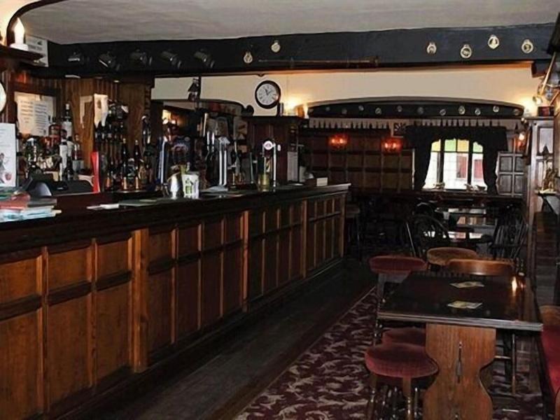 Ye Olde Red Lion image