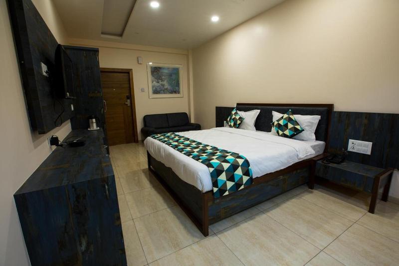 Hotel Balaji Palace image