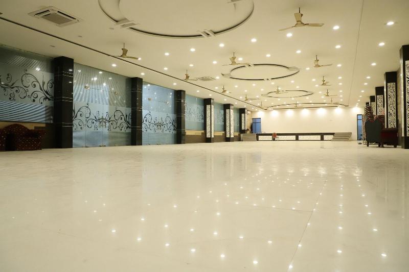 Hotel Bandhan