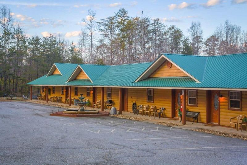 Nacoochee Valley Rentals image