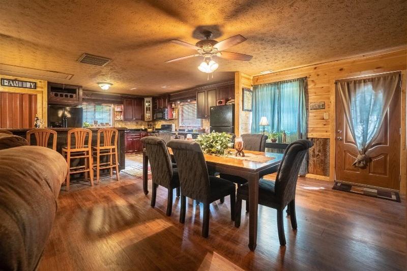 Nacoochee Valley Rentals image