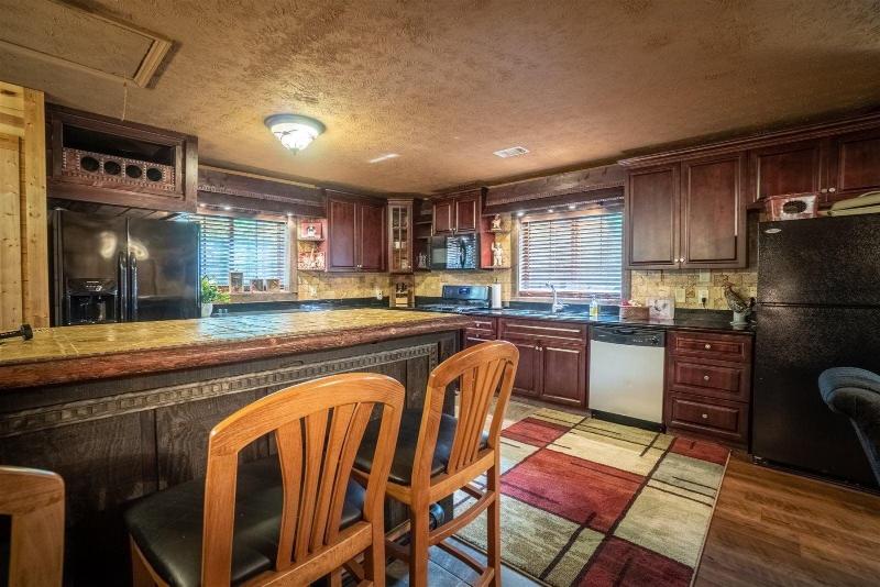 Nacoochee Valley Rentals image