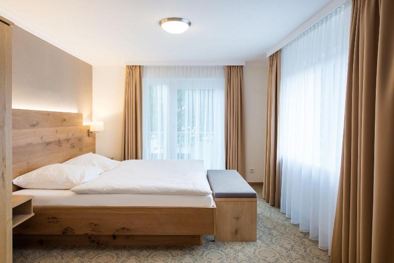 Hotel Bellevue image