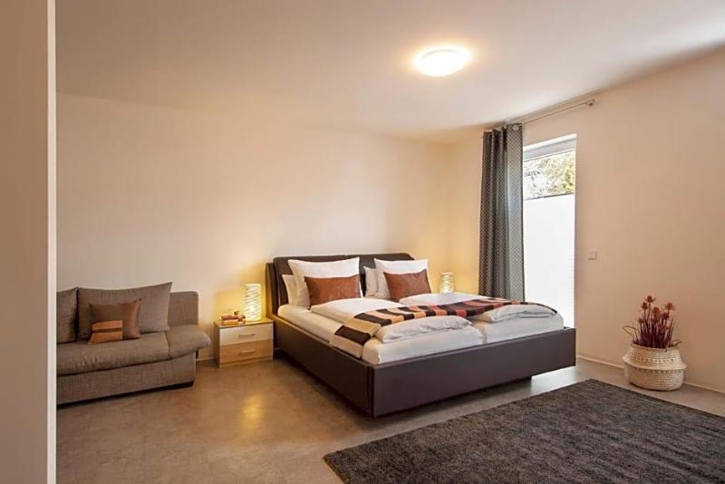 Hotel & Boarding House Schlosserwirt image