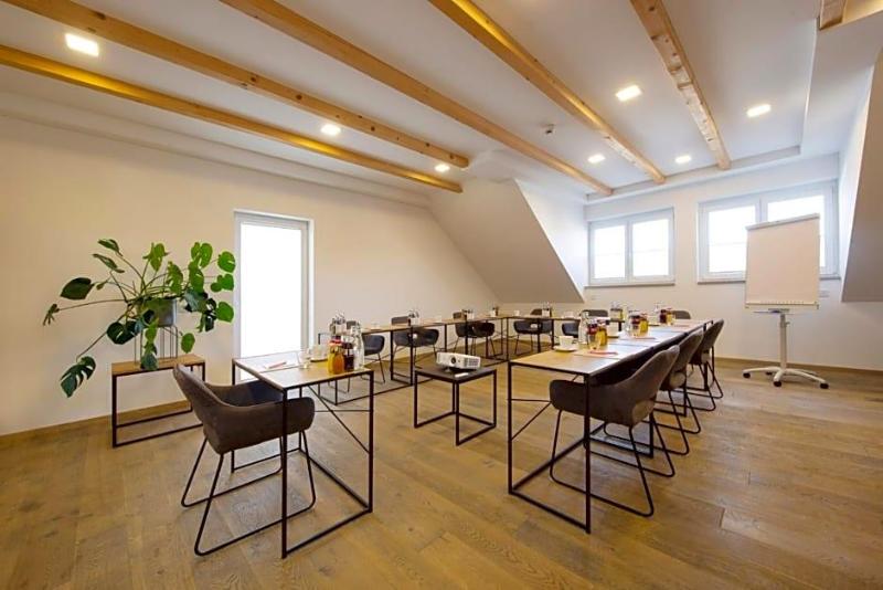 Hotel & Boarding House Schlosserwirt image