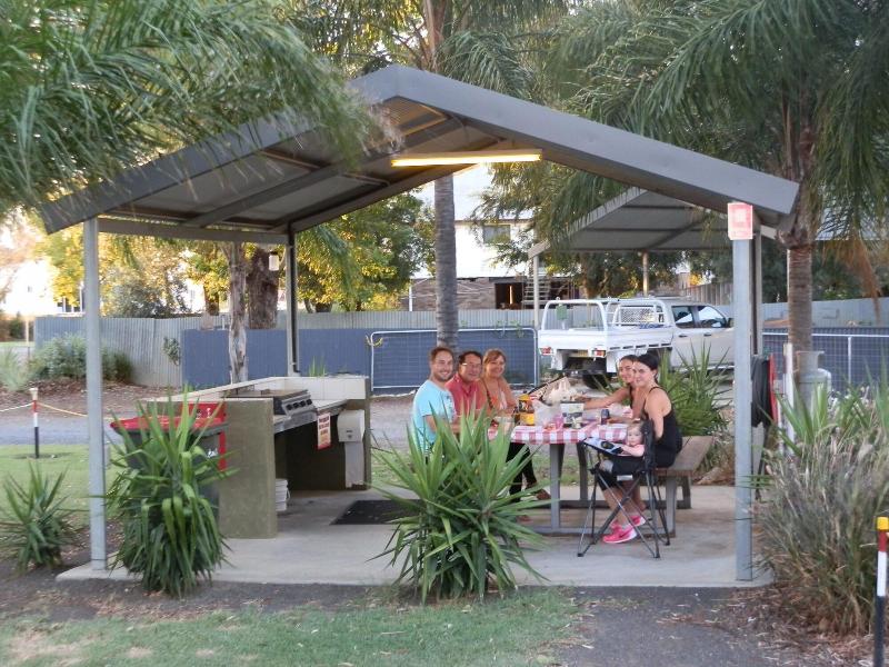 Narrabri Motel And Caravan Park