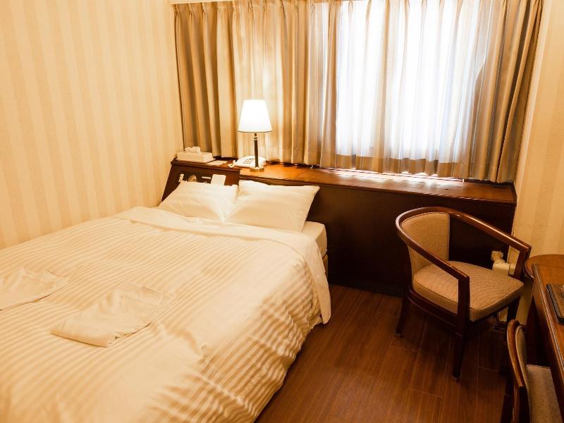 Hotel Castle Inn Yokkaichi image