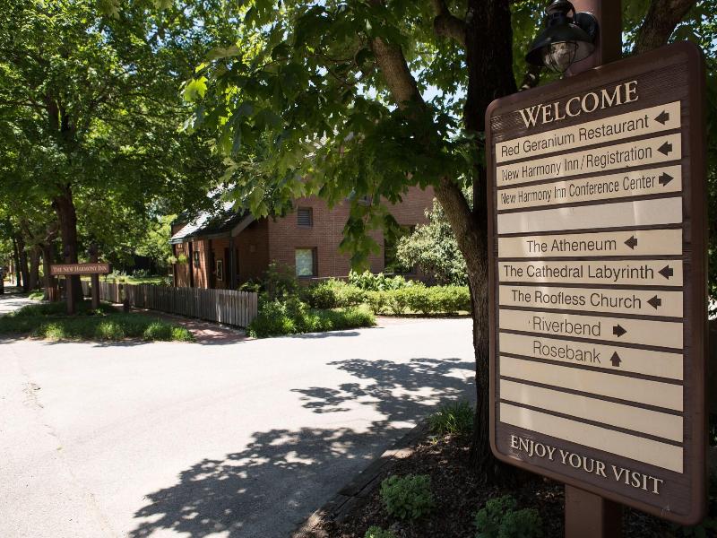 New Harmony Inn Resort And Conference Center