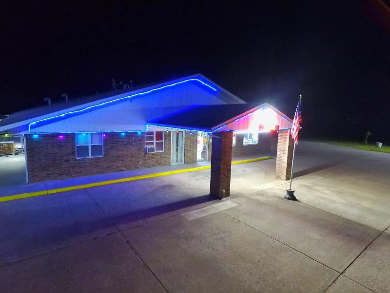 Night Inn image