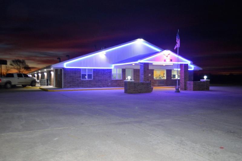 Night Inn image