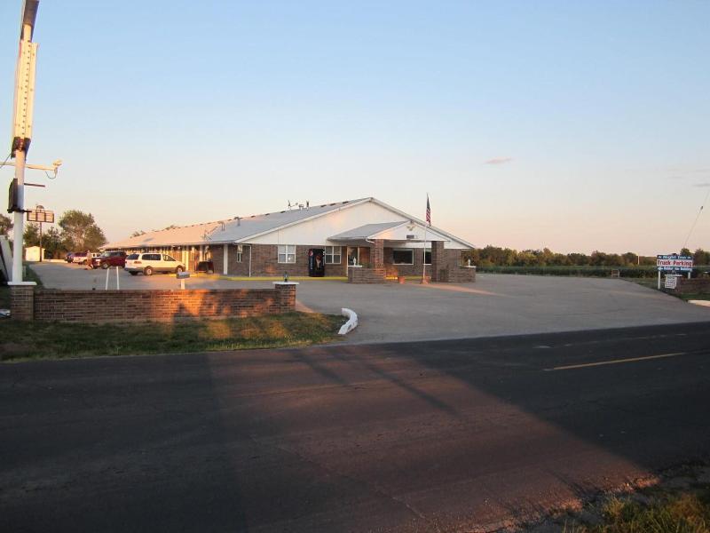 Night Inn image