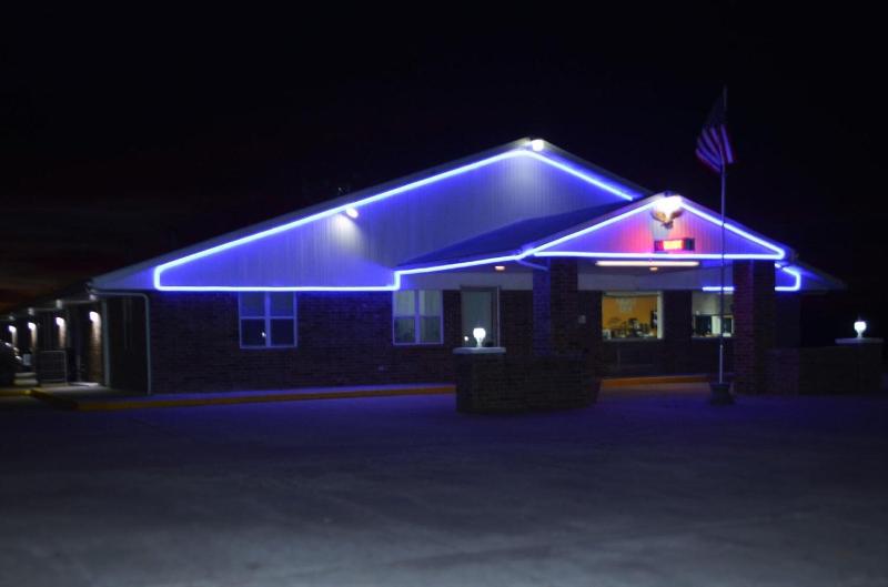 Night Inn image