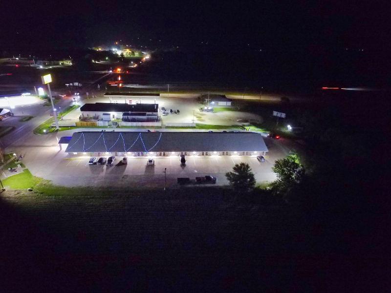 Night Inn image