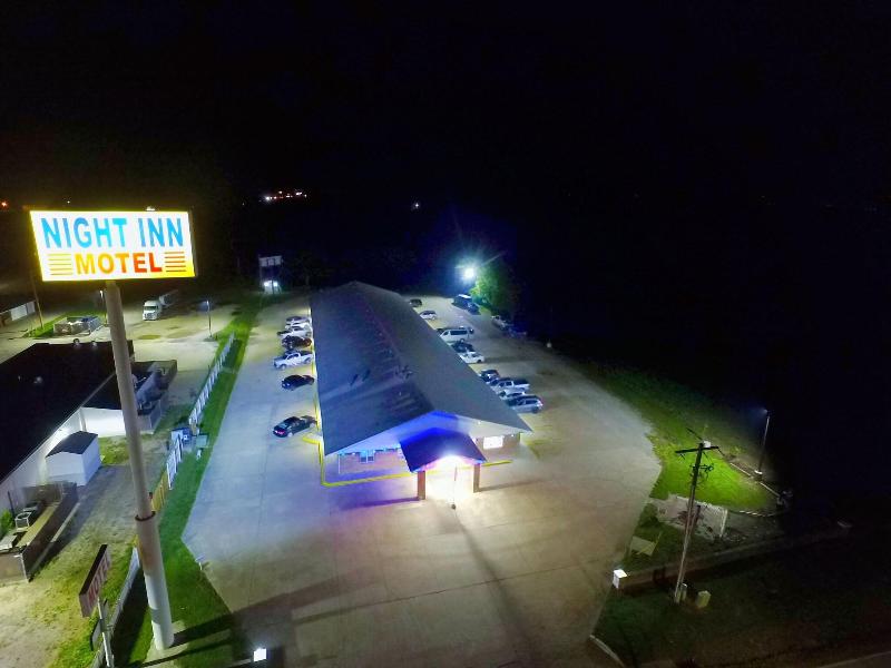 Night Inn image