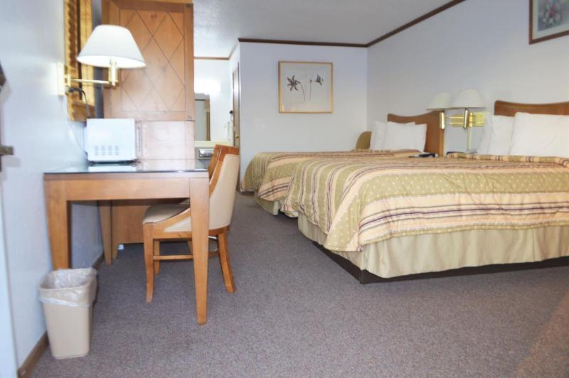 Night Inn image