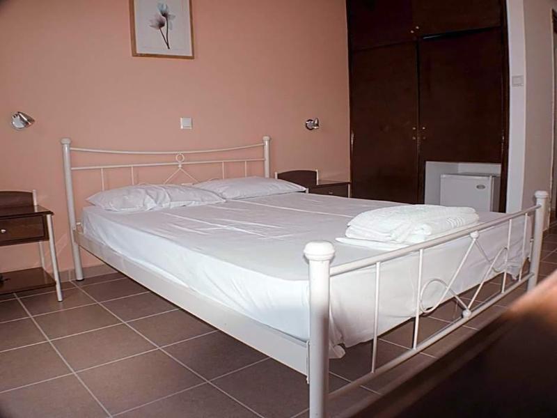 Nikolaki Rooms