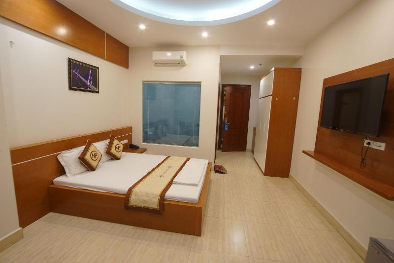 Ninh Phong Hotel image