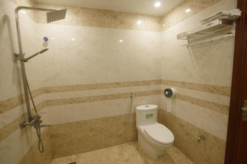 Ninh Phong Hotel image