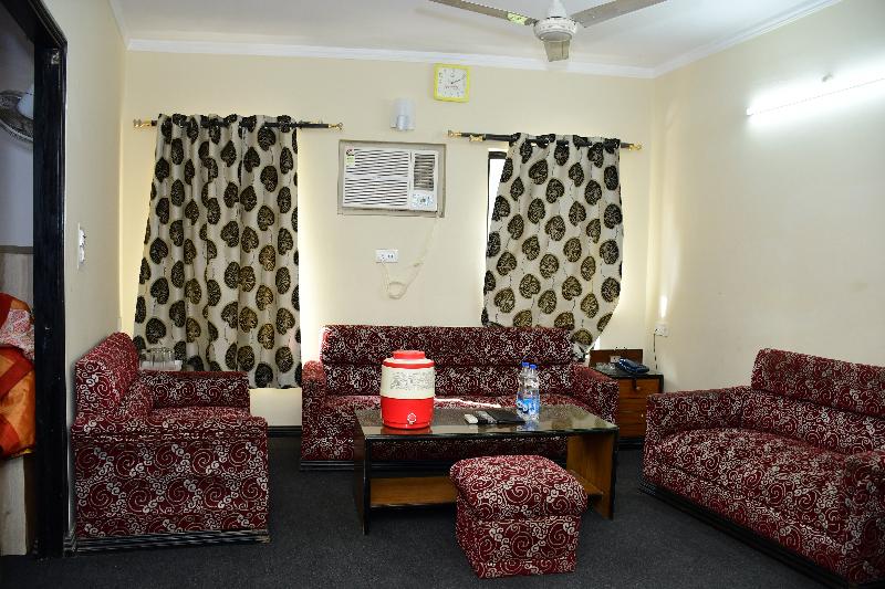 Hotel Dolphin image