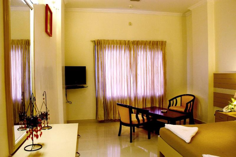 Hotel Dsf Grand Plazas image