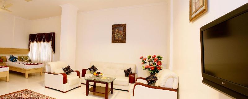 Hotel Dsf Grand Plazas image