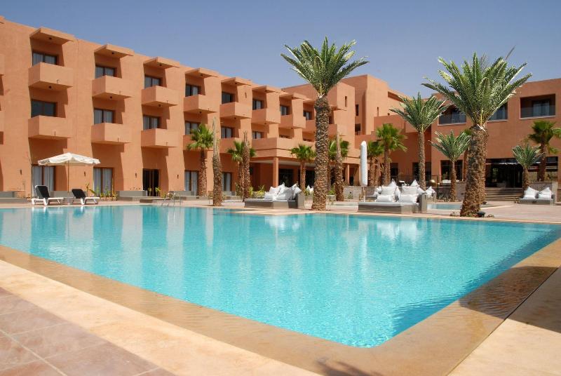 Oasis Palm Hotel