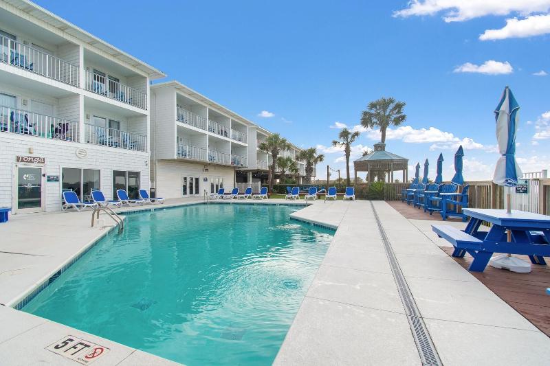 Ocean Isle Inn image