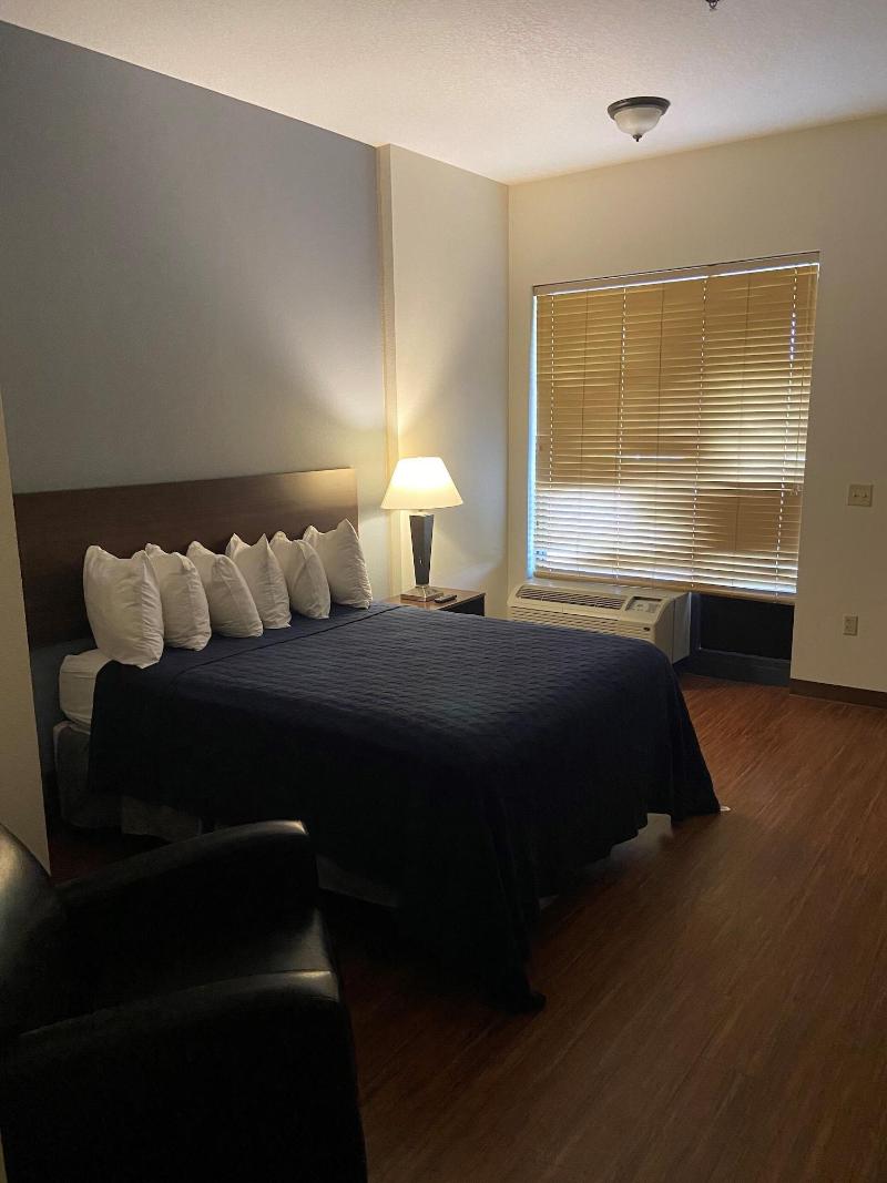 Orange County National Lodge image