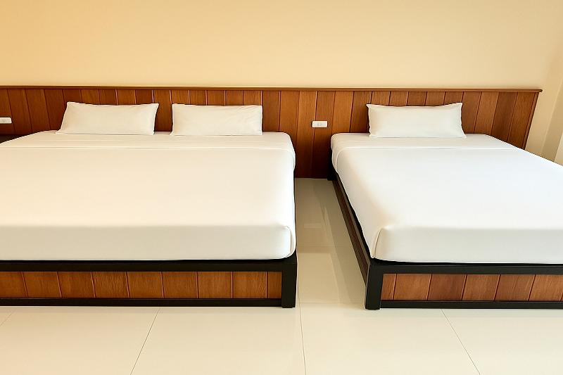 PalmHug Hotel by ZUZU - Image 3