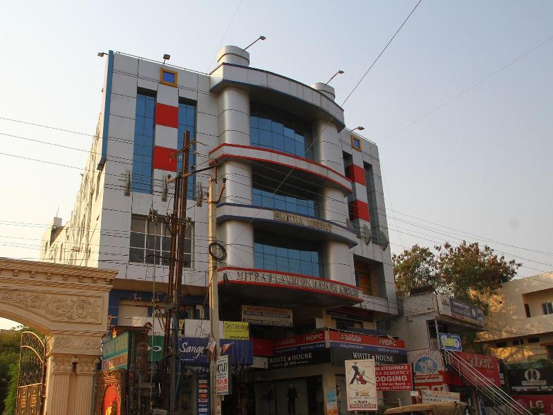 11938 Mitra Residency