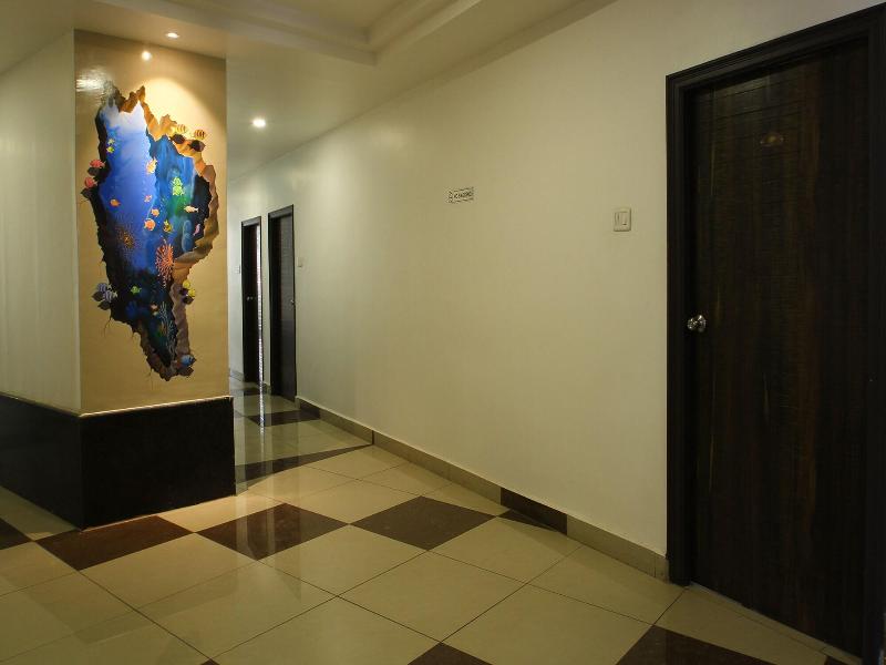 11938 Mitra Residency