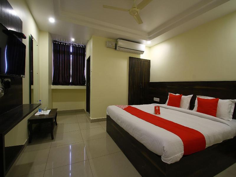 11938 Mitra Residency 4