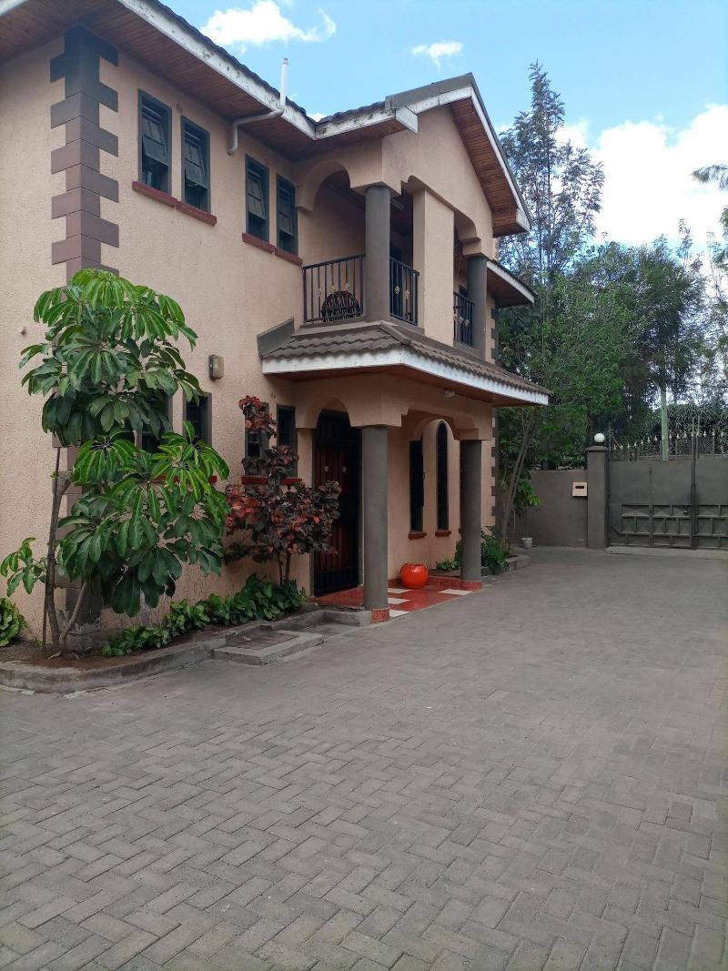 Palm Airport Suites image
