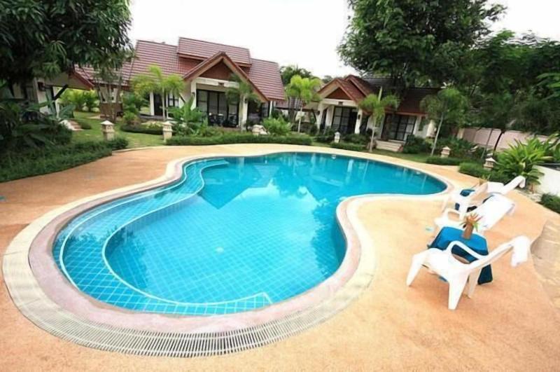 Pang Rujee Resort image