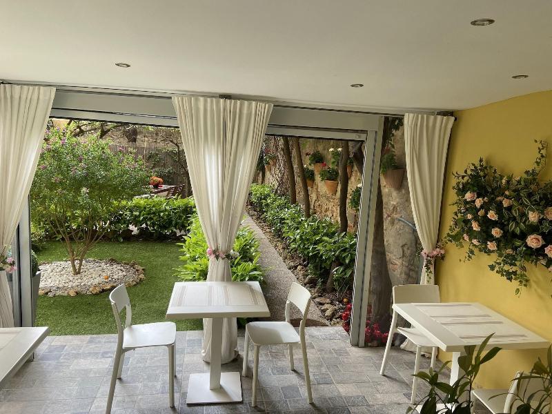 Paradise Inn image