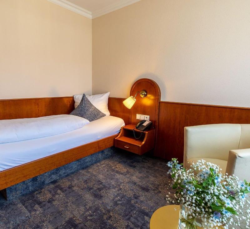 Parkhotel image